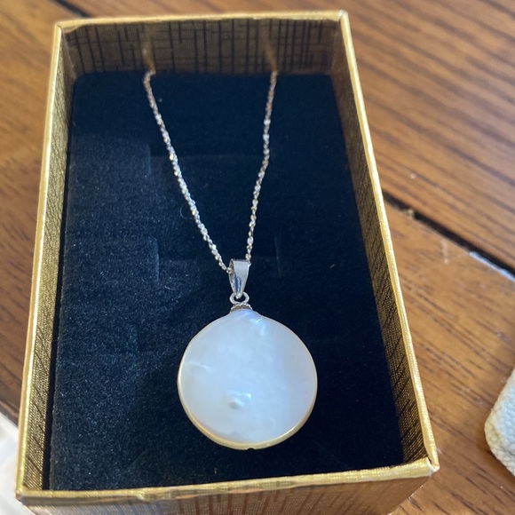 Freshwater Pearl Sterling silver Necklace - Picture 3 of 3